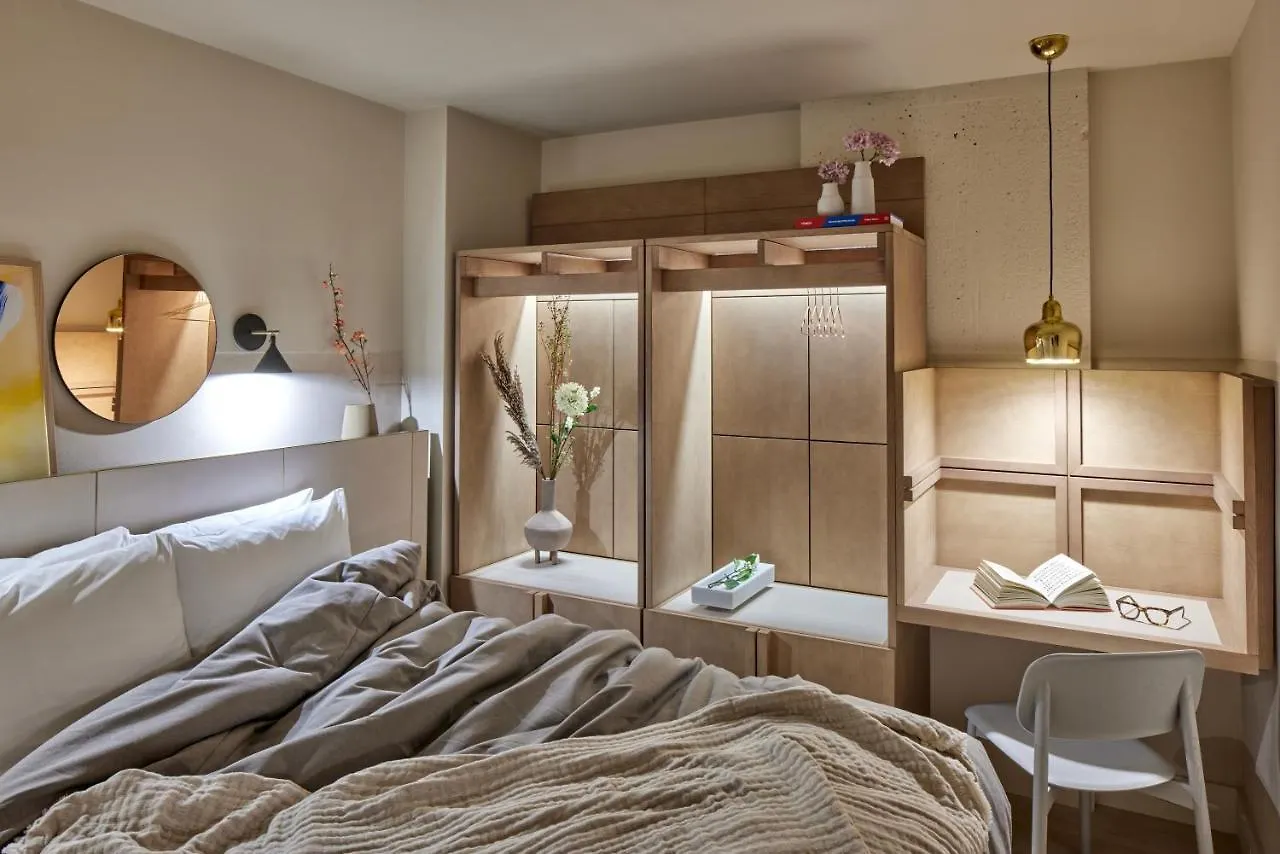**** Hotel Buckle Street Studios By Locke, Aldgate London United Kingdom